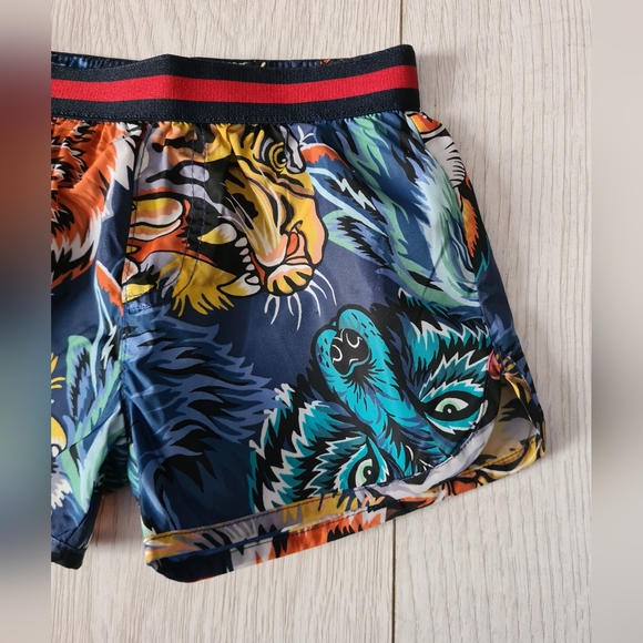 GUCCI BABY TIGER WOLF PRINT SWIM SHORTS TRUNKS 9 MONTHS - Picture 5 of 8